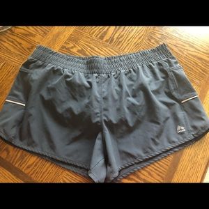 3@$15 Reebox lined Shorts size Xl grey with side pocket